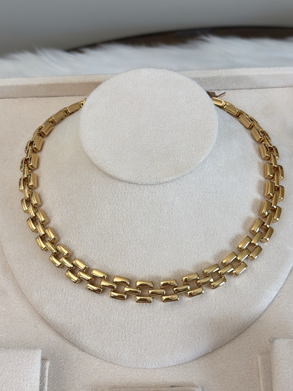 D’Orlan Elegant Gold Link Necklace - Women Jewelry